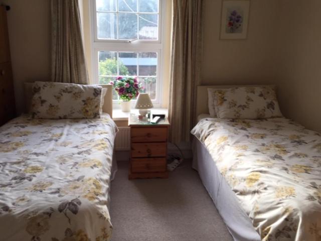 The Nurseries Bed And Breakfast Fairford Luaran gambar